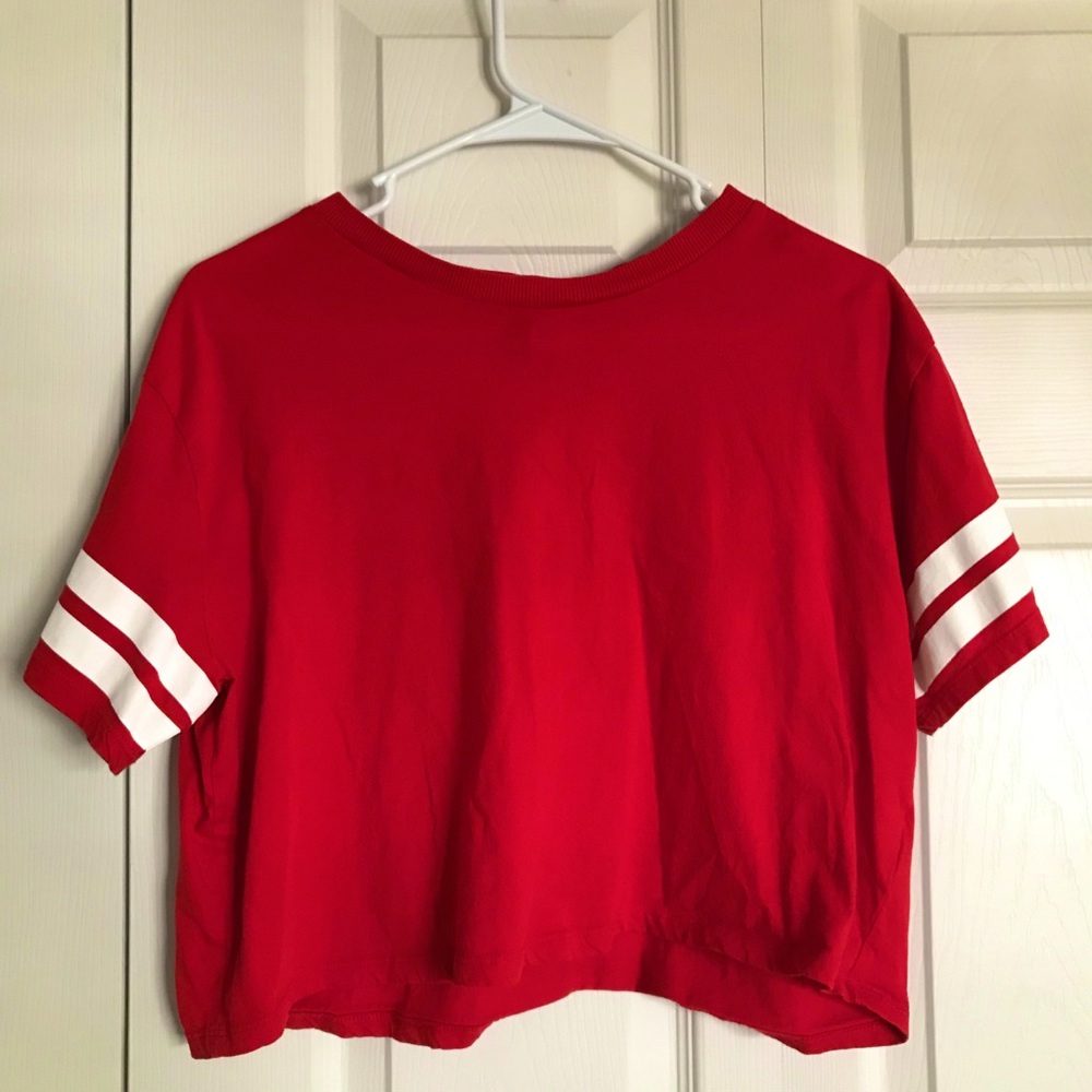 Red Cropped Tee